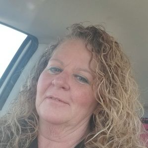 Meet your Posher, Cynthia